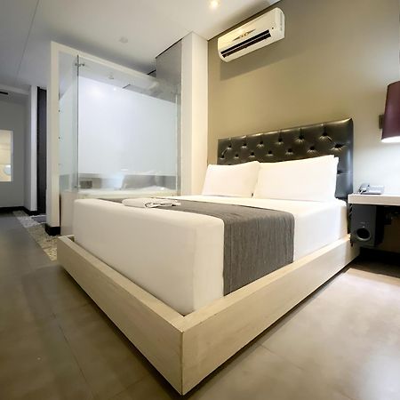 Hotel 47 Medellin Center Kültér fotó
