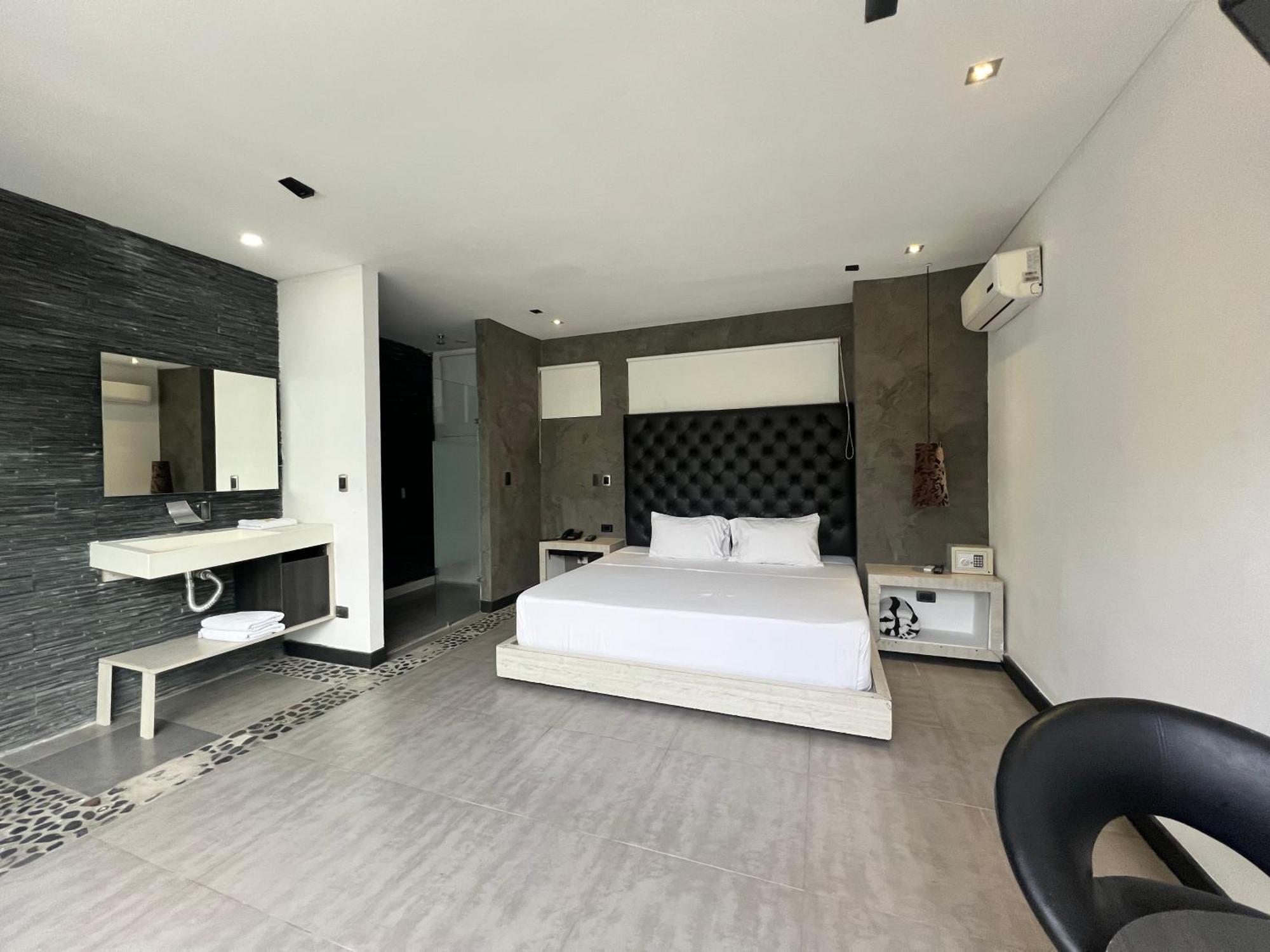 Hotel 47 Medellin Center Kültér fotó